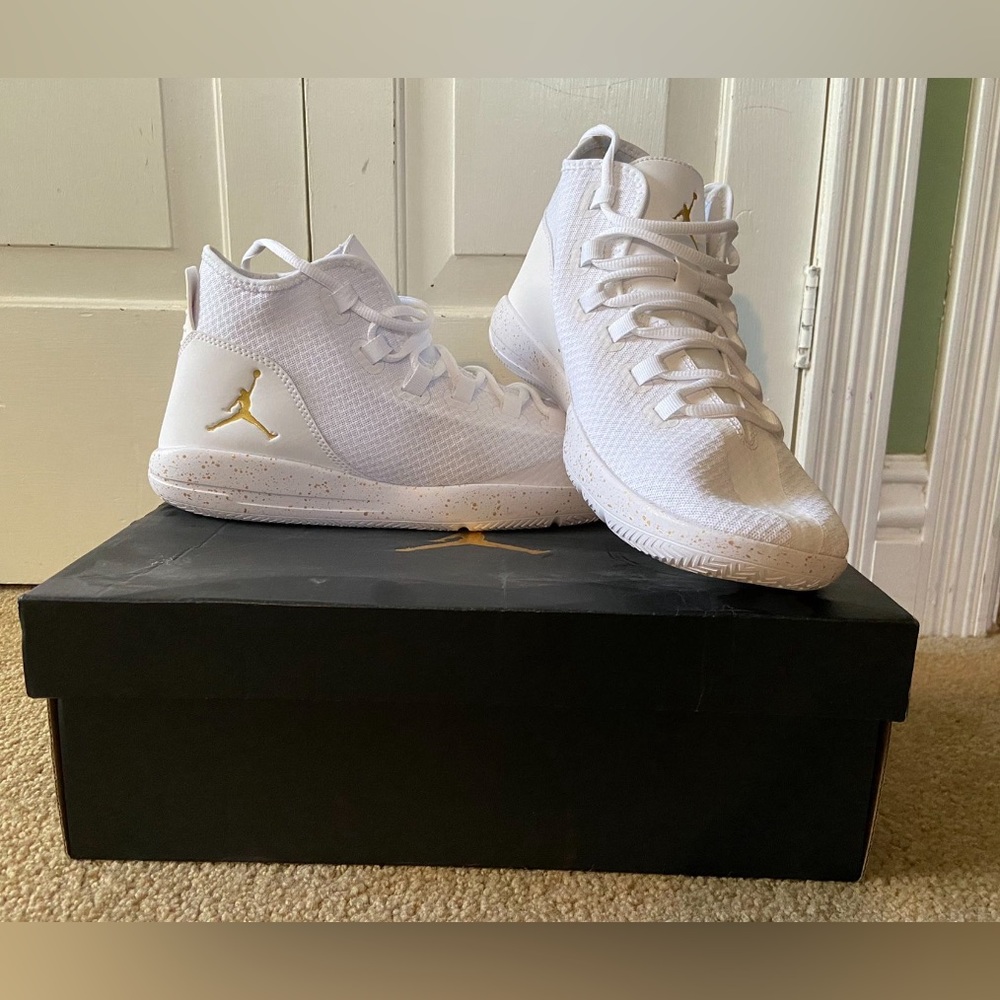 Jordan Reveal Men’s Shoes
